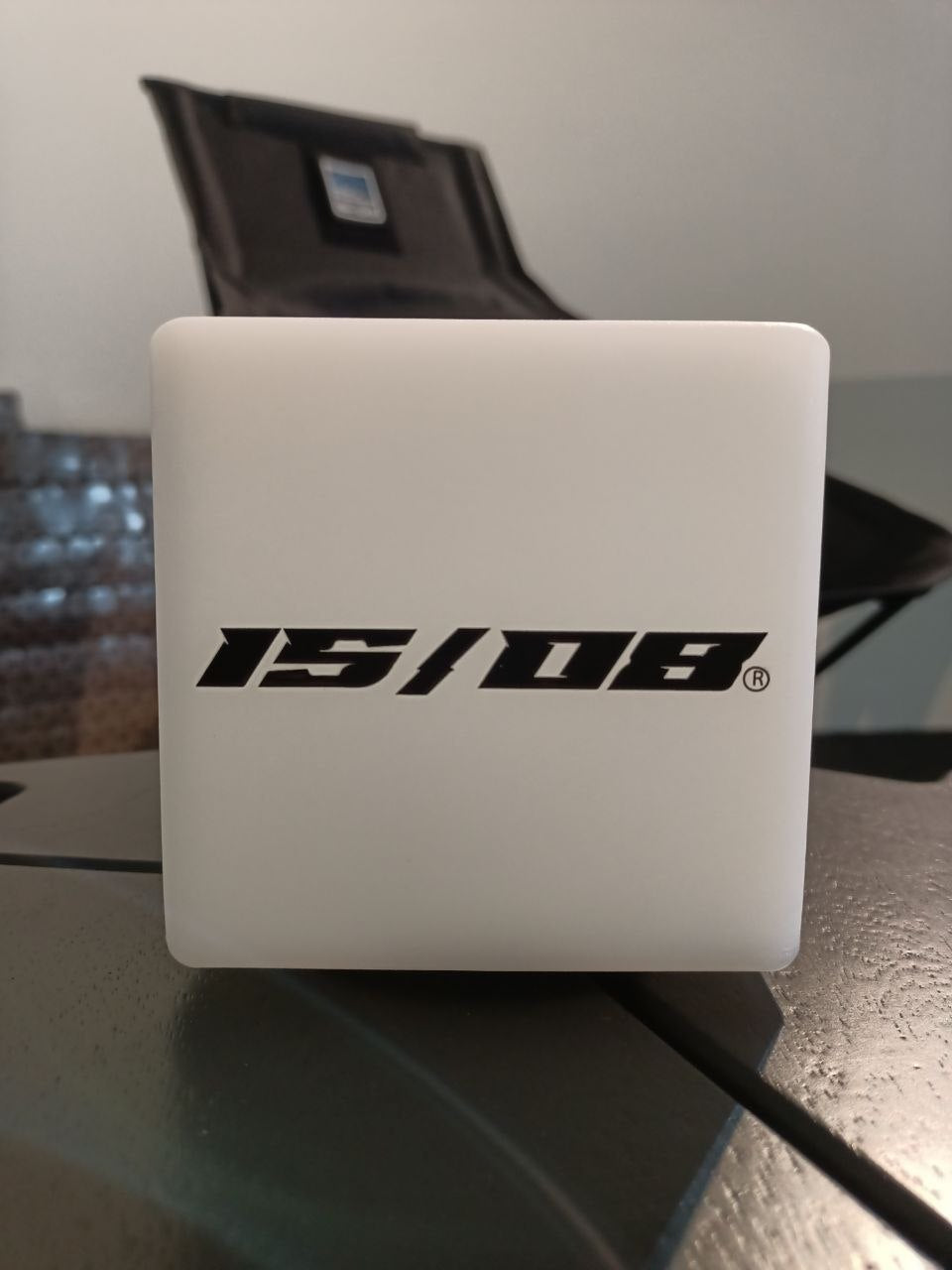 IS-08® Ghost Light - Cube light