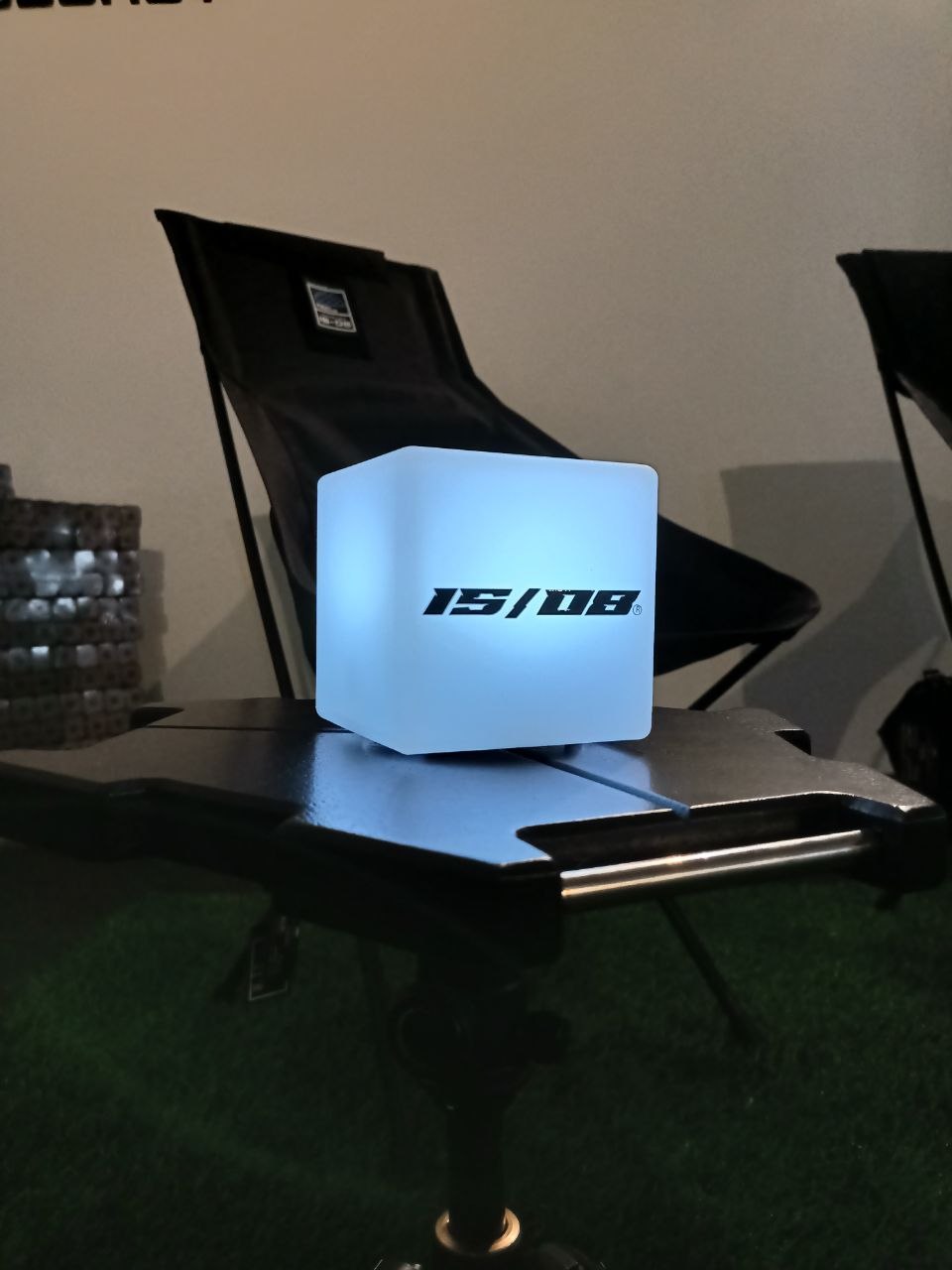 IS-08® Ghost Light - Cube light