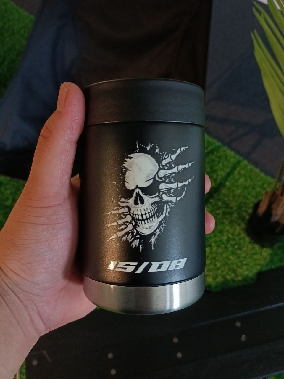 IS-08® Can cooler 12oz